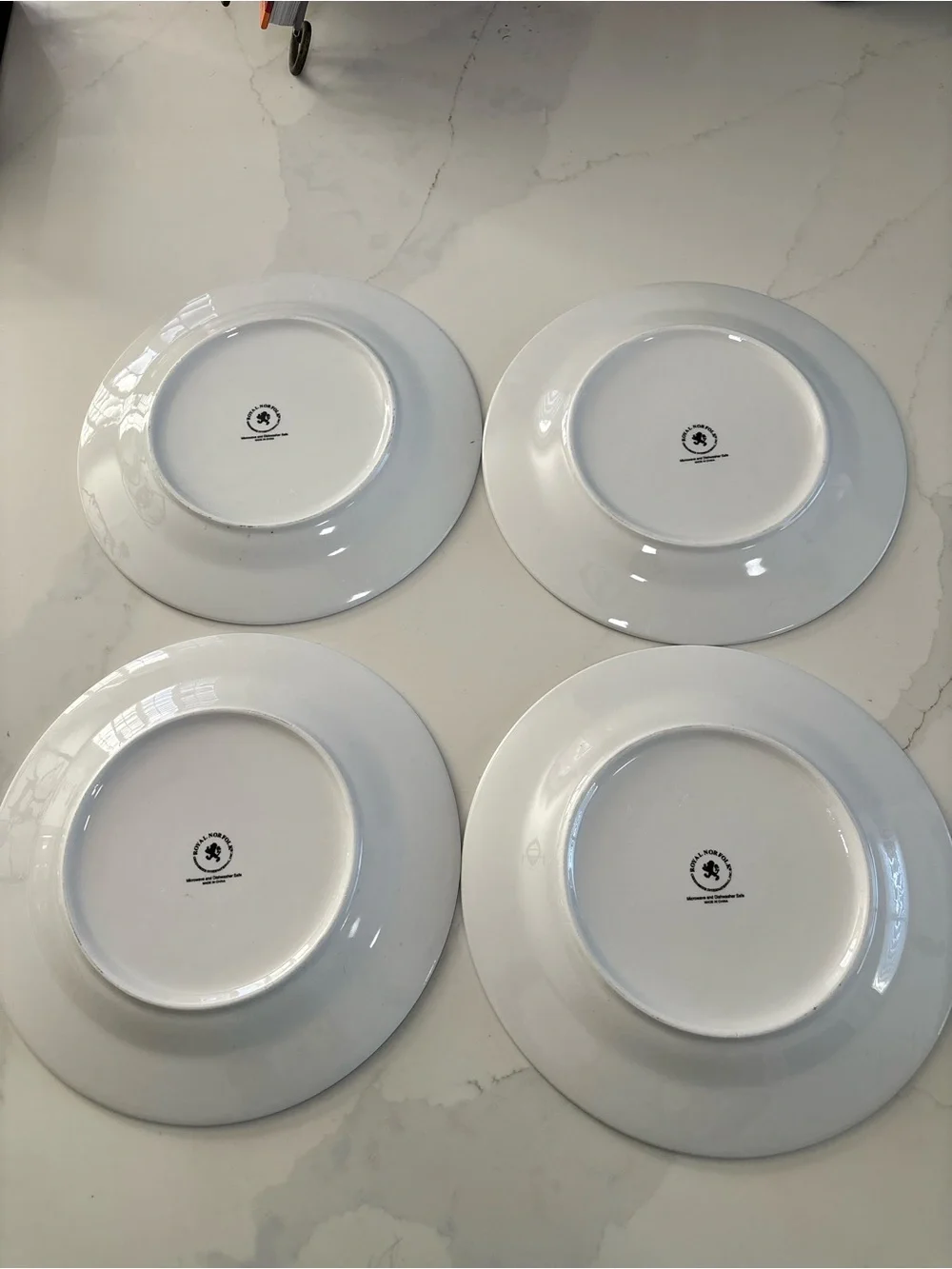 Royal Norfolk Set of 4 Sunflower Dinner Plates 10.5